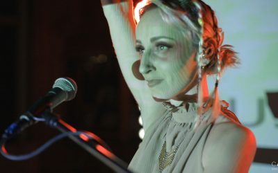 Fenna Frei expande el himno feminista mexicano “Canción sin miedo” con una poderosa versión en vivo