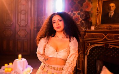 Ania Ivania adelanta su nuevo disco con una sesión en vivo de «Volaré»