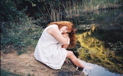 Gabriela Arcos regresa al indie folk con «Atte.», canciones como cartas en un esperado segundo disco