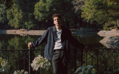Indie folk, duelos y contención colectiva en «Derramar el Tiempo», el esperado debut de El Mulu